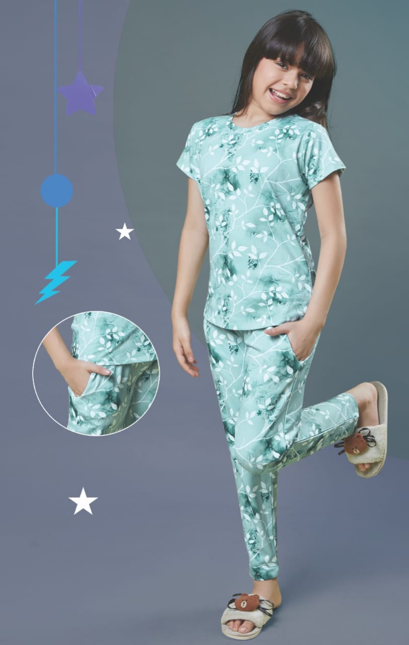 Girls Digital Looper All Over Print (Co-Ord Set) with Side Pocket